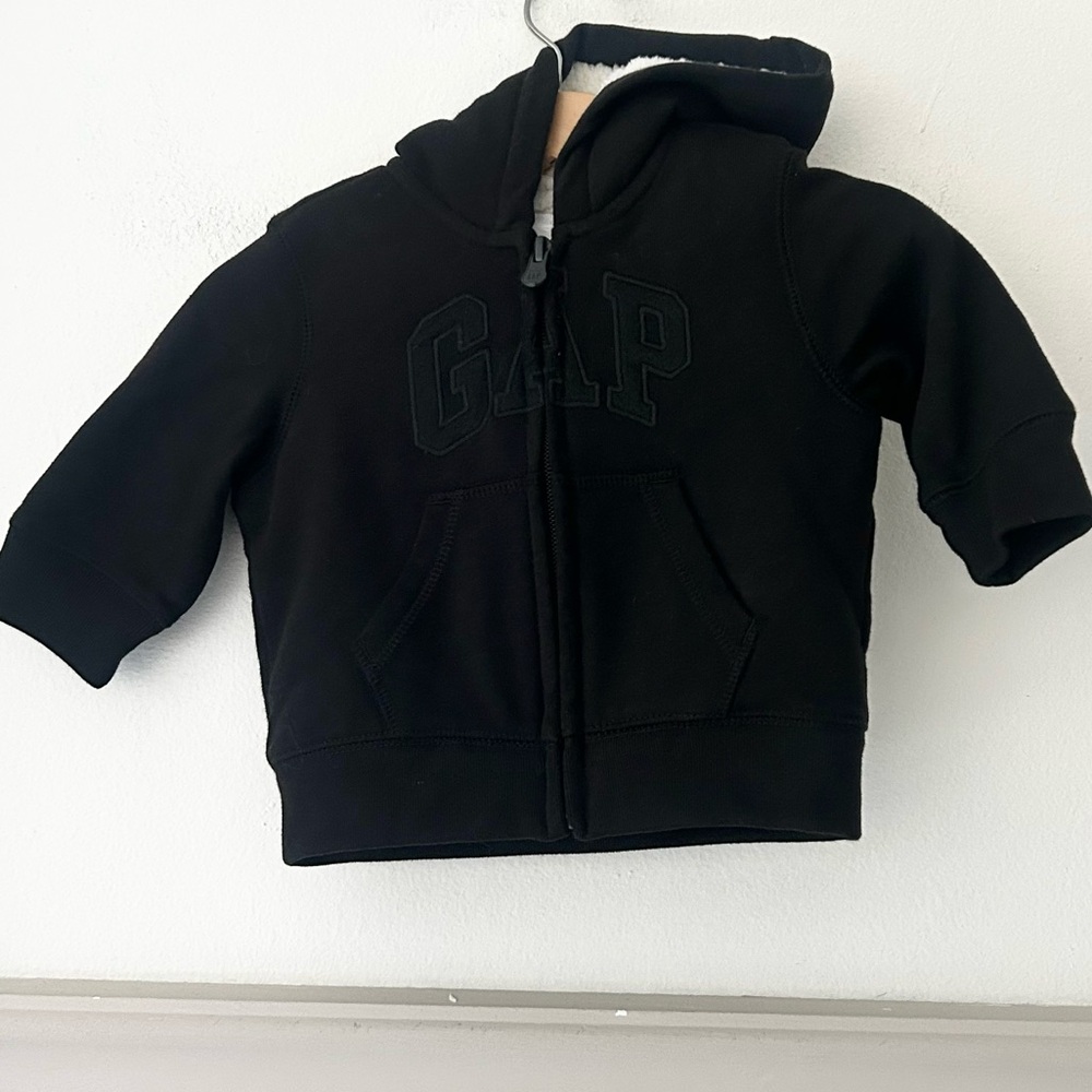 Gap Baby 3–6 Months Black VintageSoft Arch Logo Zip Hoodie Cozy Sweatshirt